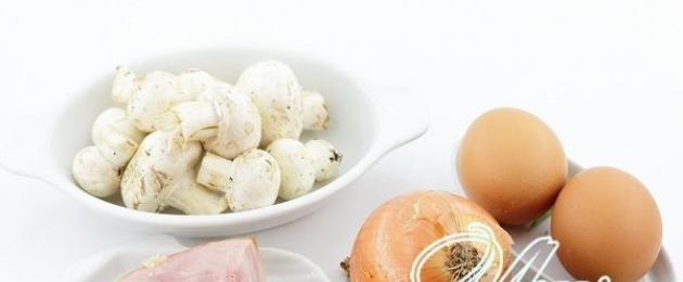 Салатик с грибами и ветчиной. Как приготовить салат с ветчиной, жареными грибами и сыром