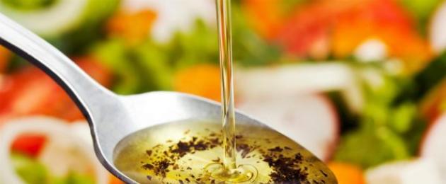 Как сделать соус из оливкового масла. Заправка с сыром фета